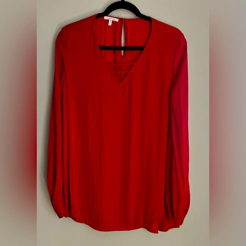 Maurice’s‎ Long Sleeve V-Neck Top